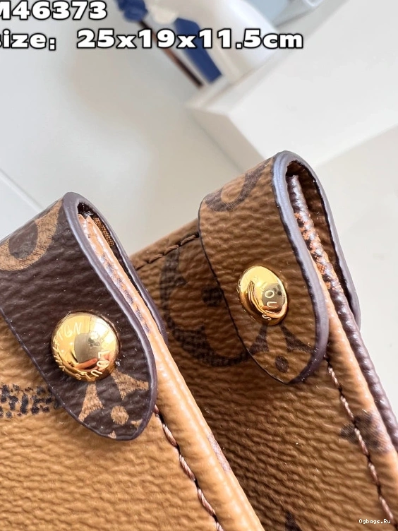 ONTHEGO PM LOUIS VUITTON 0424